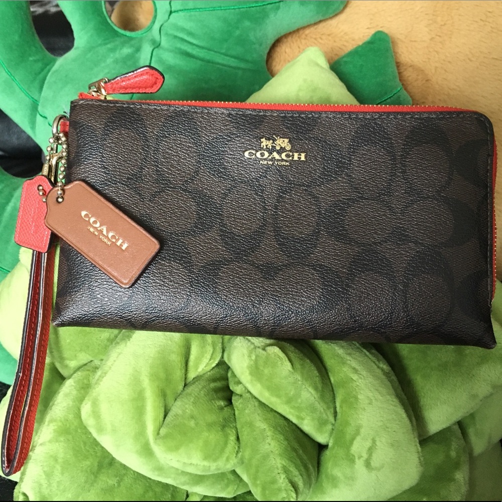 Coach Accordion Zip Wallet